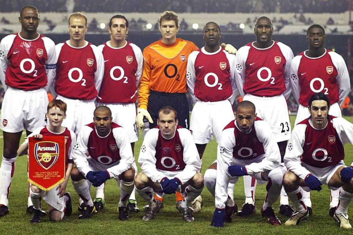 Plantilla titular del Arsenal en 2003-2004